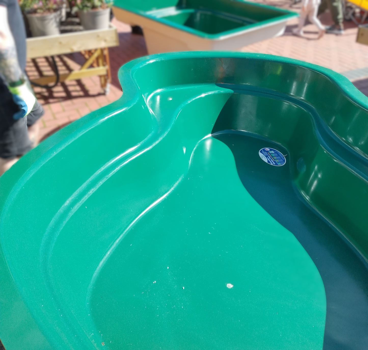 Pacific Fibreglass Pond | 1398L | 310 gallons